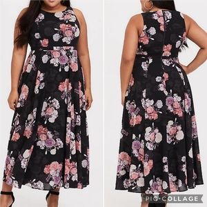 COPY - NWT Torrid Size 22 Sleeveless Floral Maxi Dress
